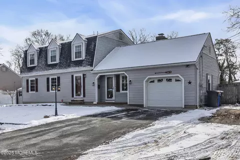 Exterior - 549 Nicholas Rd, Brick, NJ 08724 photo 4 of 11