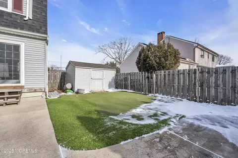 Exterior - 549 Nicholas Rd, Brick, NJ 08724 photo 6 of 11