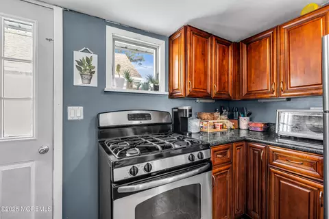 Kitchen - 128 Pinehurst Rd, Brick, NJ 08723 photo 3 of 3