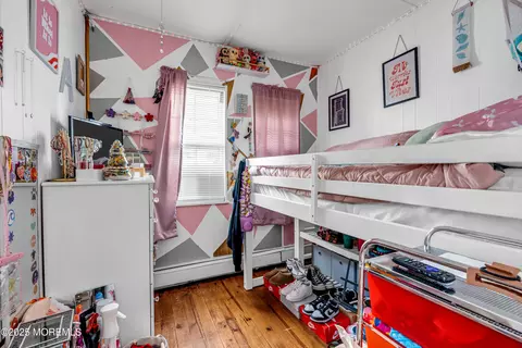 Bedroom - 128 Pinehurst Rd, Brick, NJ 08723 photo 4 of 4