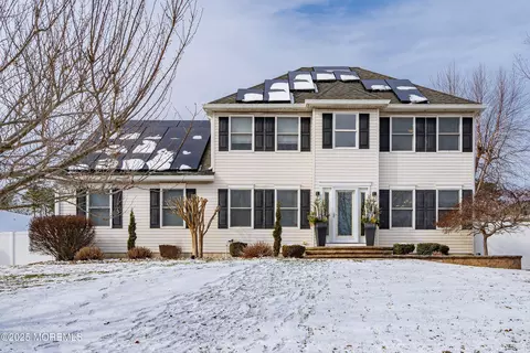 124 Barracuda Rd, Manahawkin, NJ 08050