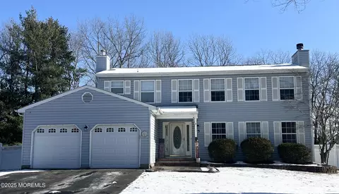 35 Orchard Ct, Brick, NJ 08724