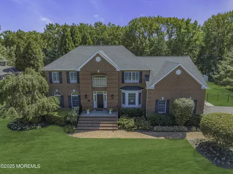 6 Donna Ct, Ocean, NJ 07712