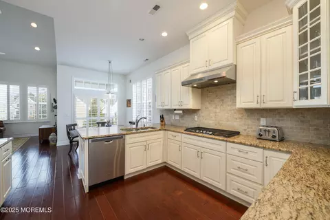9 Cameron Ct, Forked River, NJ 08731 photo 12