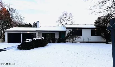 7 Harper Rd, Monmouth Junction, NJ 08852