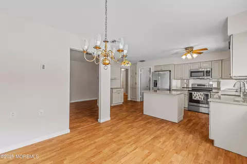 21 Robinson Rd, Brick, NJ 08724 photo 15