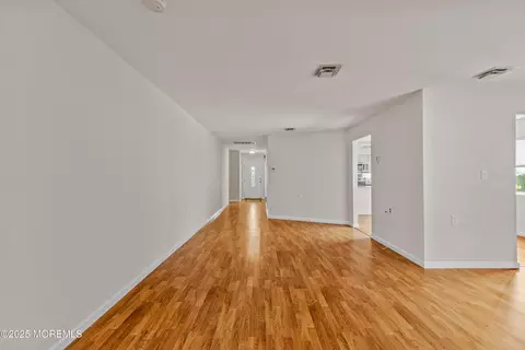 21 Robinson Rd, Brick, NJ 08724 photo 38