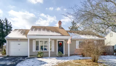 97 Windward Dr, Barnegat, NJ 08005