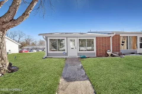 552 Sheffield Ct # A, Lakewood, NJ 08701
