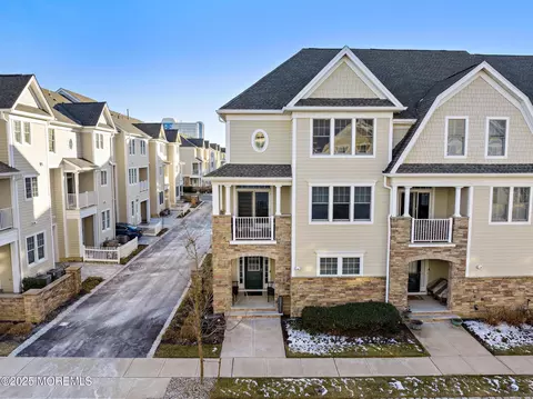 2 Greeley Ter, Long Branch, NJ 07740
