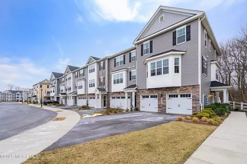 2507 Evans Ln, Middletown, NJ 07748