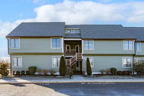 6 Hidden Harbor Dr #6, Point Pleasant, NJ 08742