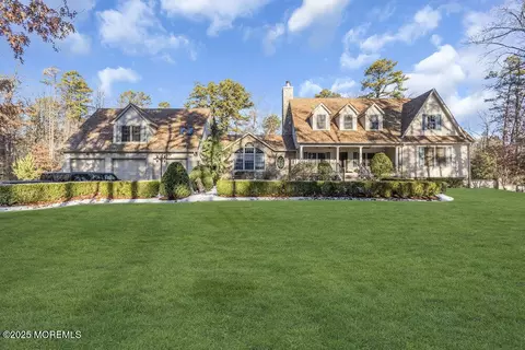 10 Newhardt Pl, Jackson, NJ 08527