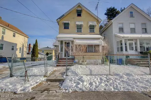 427 Howe Ave, Passaic, NJ 07055
