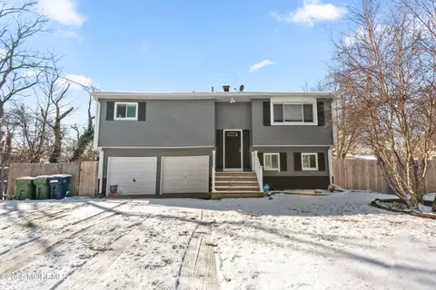 705 Green Grove Rd, Neptune City, NJ 07753