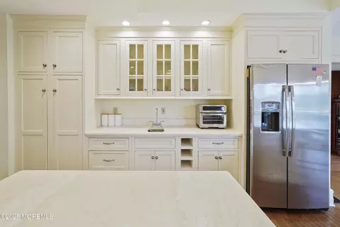 Kitchen - 43 Rumson Rd, Rumson, NJ 07760 photo 5 of 5