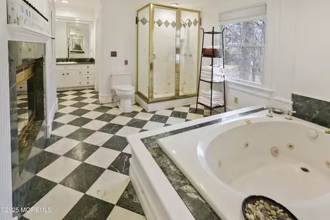 Bath - 43 Rumson Rd, Rumson, NJ 07760 photo 1 of 3