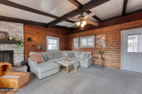 Living - 332 Maple Rd, Mount Laurel, NJ 08054 photo 2 of 2