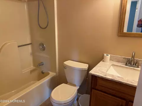 Bath - 440 7th St, Waretown, NJ 08758 photo 1 of 3