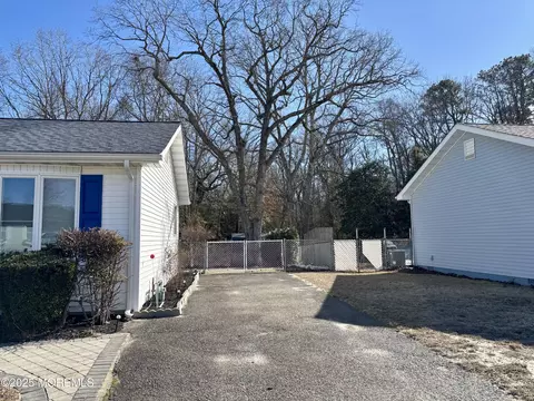 Exterior - 440 7th St, Waretown, NJ 08758 photo 1 of 6