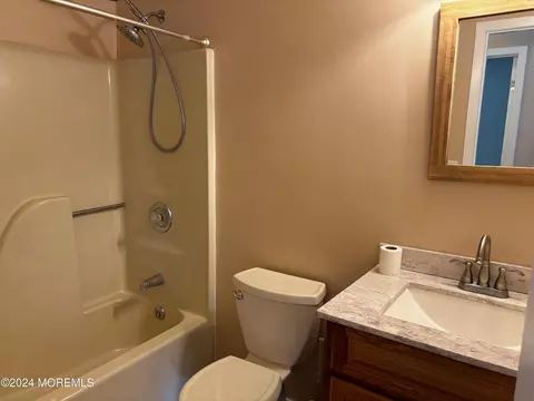 Bath - 440 7th St, Waretown, NJ 08758 photo 3 of 3