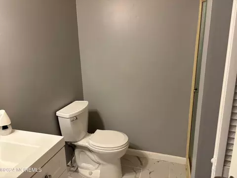 Bath - 440 7th St, Waretown, NJ 08758 photo 2 of 3