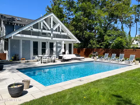204 South St, Brielle, NJ 08730