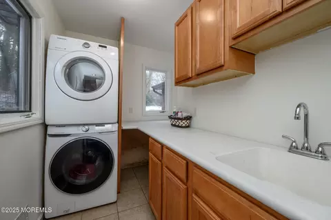 11 Constitution Dr, Leonardo, NJ 07737 photo 20