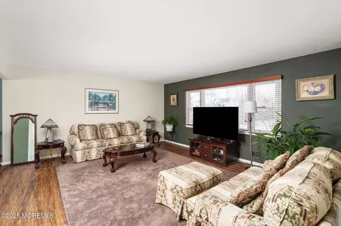 90 Valley Rd, Jackson, NJ 08527 photo 4