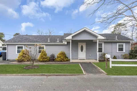 351 Hulse Ave, Brick, NJ 08724