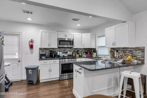 Kitchen - 351 Hulse Ave, Brick, NJ 08724 photo 1 of 3