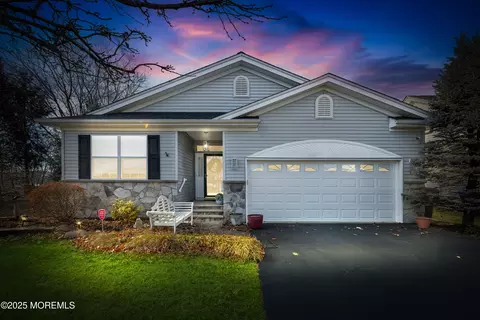 87 Wordsworth Rd, Brick, NJ 08724