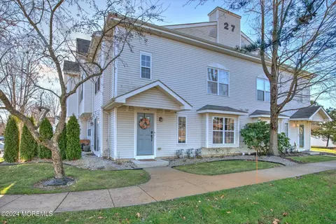 2706 Metedeconk Ct, Freehold, NJ 07728