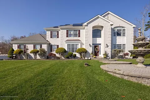 108 Kristine Ave, Manahawkin, NJ 08050