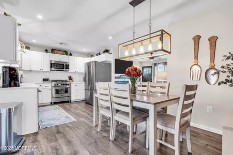Dining - 2 Tern Ct, Forked River, NJ 08731 photo 2 of 3