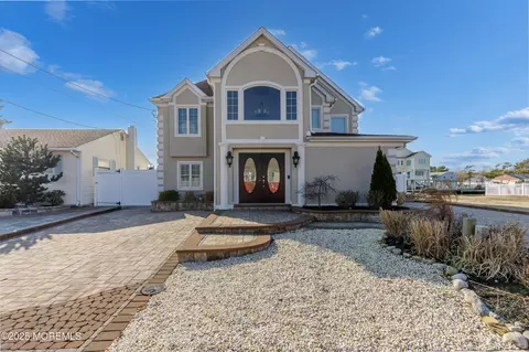 3411 Lisbon Ave, Toms River, NJ 08753