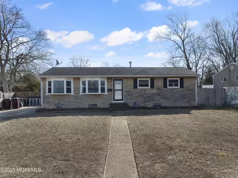 23 Mallard Rd, Bayville, NJ 08721