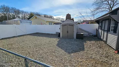 Exterior - 421 7th St, Waretown, NJ 08758 photo 9 of 9