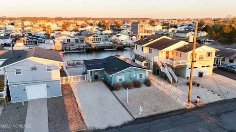 27 S Portland Dr, Little Egg Harbor, NJ 08087