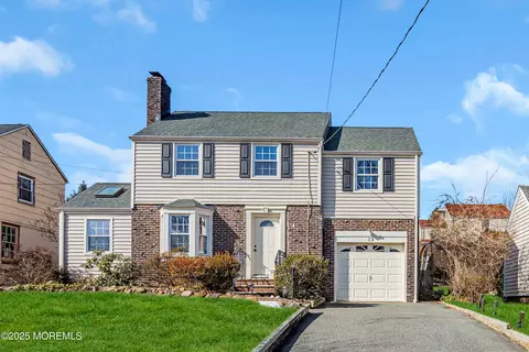 13 Pitney St, West Orange, NJ 07052