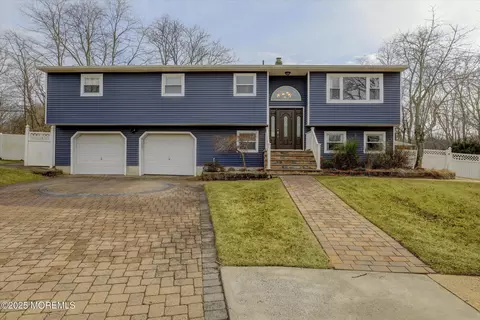 6 Sarian Dr, Neptune City, NJ 07753