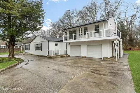 15 Tennessee Ave, Cape May Court House, NJ 08210