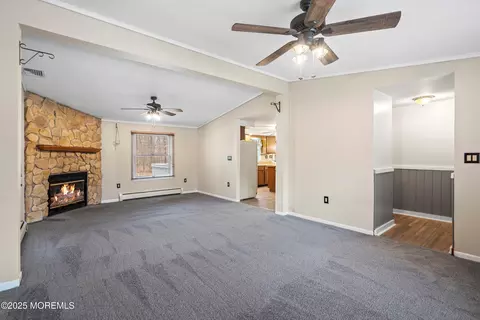 581 Sergey Rd, Jackson, NJ 08527 photo 4