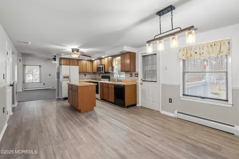 581 Sergey Rd, Jackson, NJ 08527 photo 10