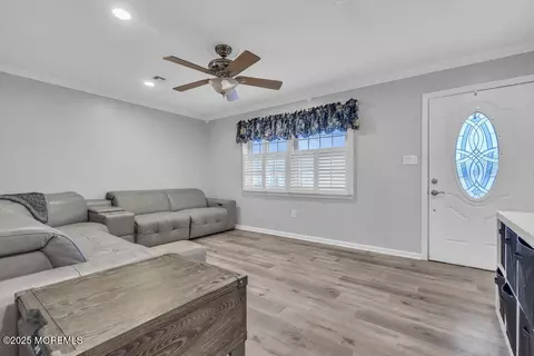 1001 E Panama Ct, Forked River, NJ 08731 photo 9