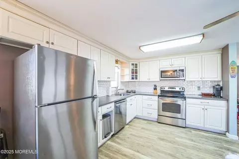 34 E Beach Way, Lavallette, NJ 08735 photo 17