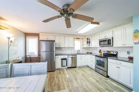 34 E Beach Way, Lavallette, NJ 08735 photo 16