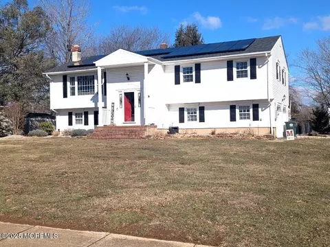 103 Wellington Rd, Freehold, NJ 07728