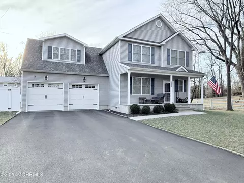 37 Tinton Ave # B, Eatontown, NJ 07724