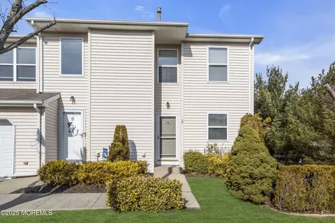 50 Vincent Ct, Little Egg Harbor, NJ 08087